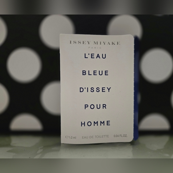 Issey Miyake Other - 10/$25✨️L'eau B'leue D'Issey Pour Homme EDT SAMPLE✨️